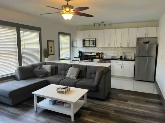 1-1bed-1bath-upper-left-2B